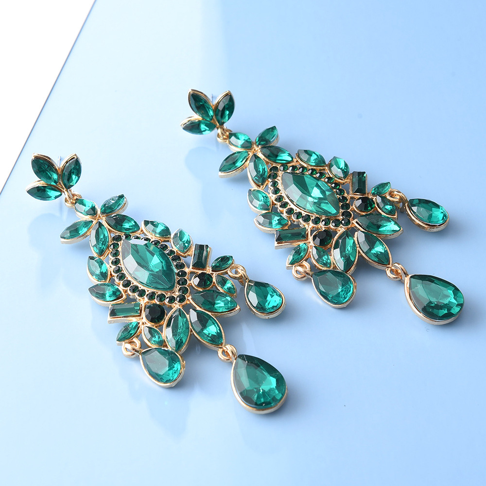 Retro Stylish Diamond Earrings