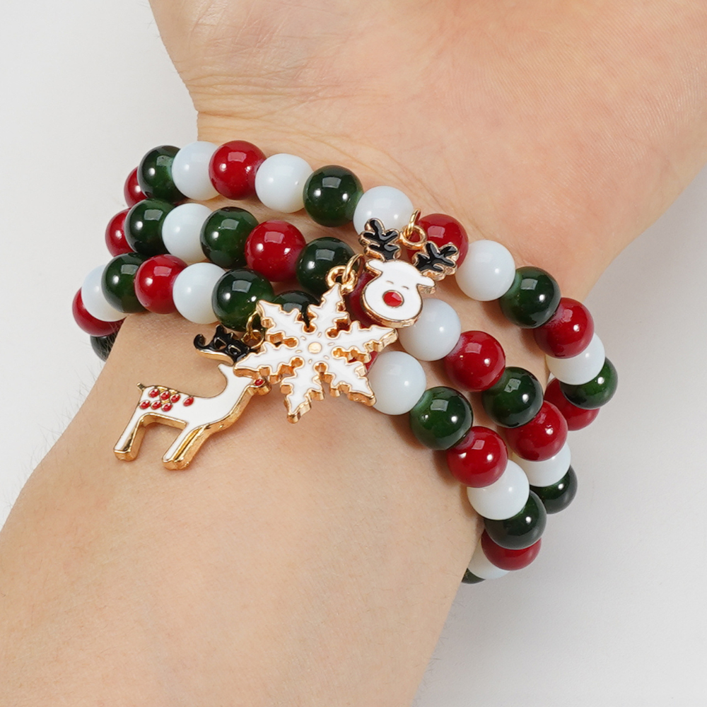 Christmas Trim Beaded Bracelet