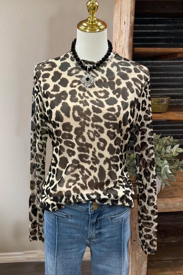 Leopard Print Crew Neck Top