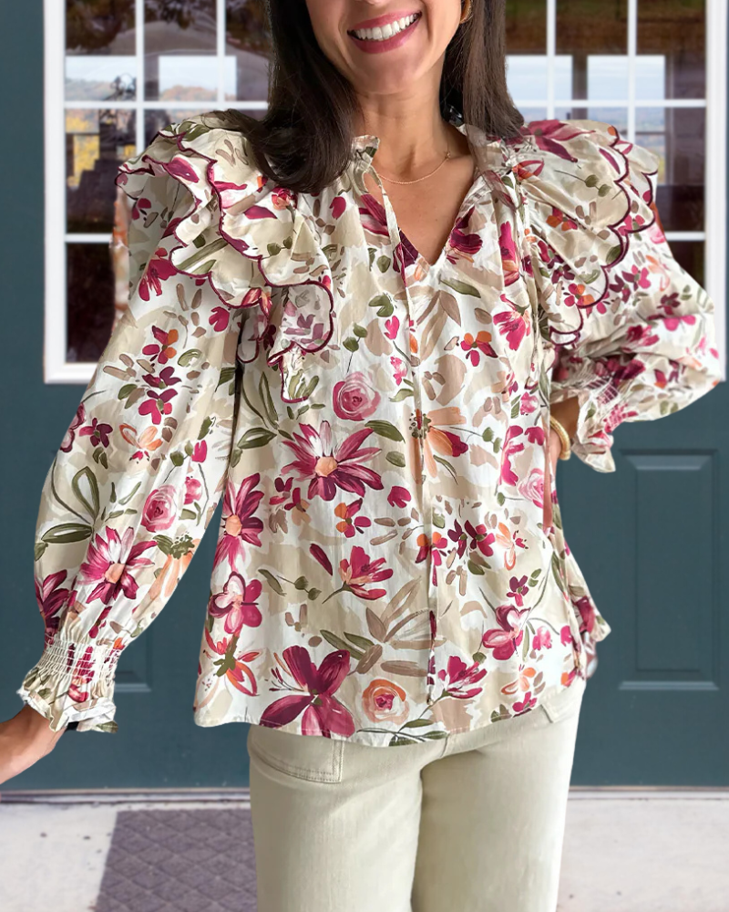 Scalloped Ruffle Detail Floral V-neck Top