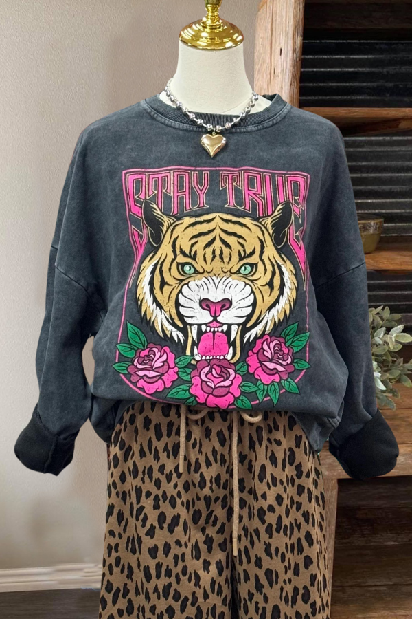 Vintage Tiger Rose Sweatshirt