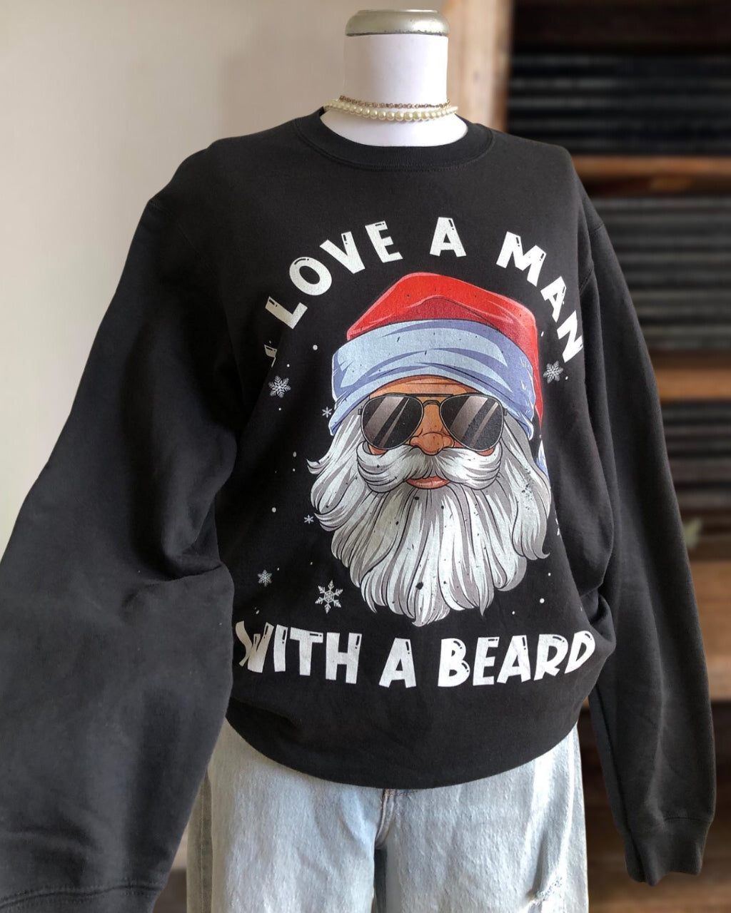 LOVE A MAN Xmas Sweatshirt